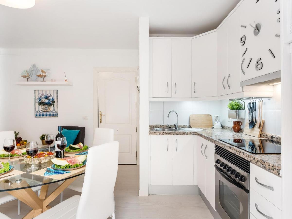 ארונה 205 Los Cristianos By The Beach, Center, Wifi Ac מראה חיצוני תמונה